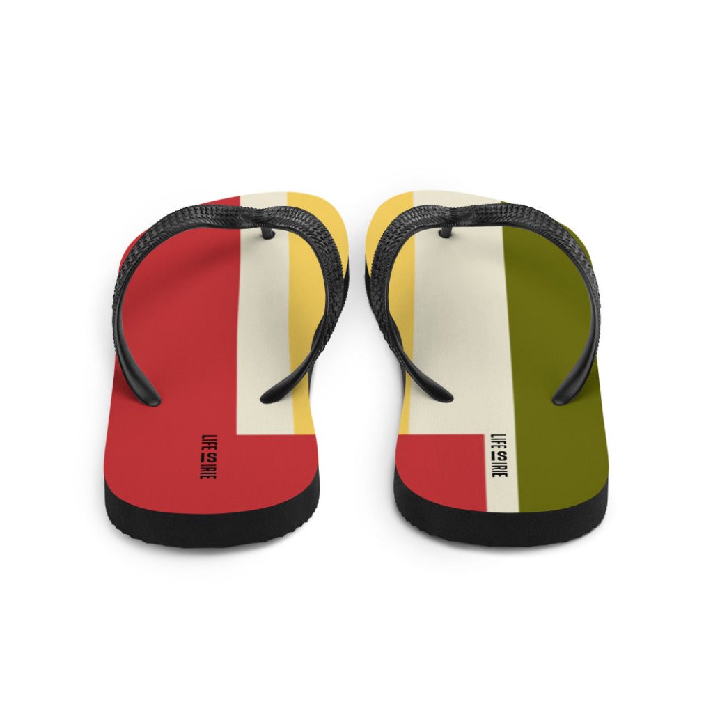 LIFE IS IRIE flip-flop. Rubber sole. 100% polyester fabric lining for comfort.  Red Gold and Green